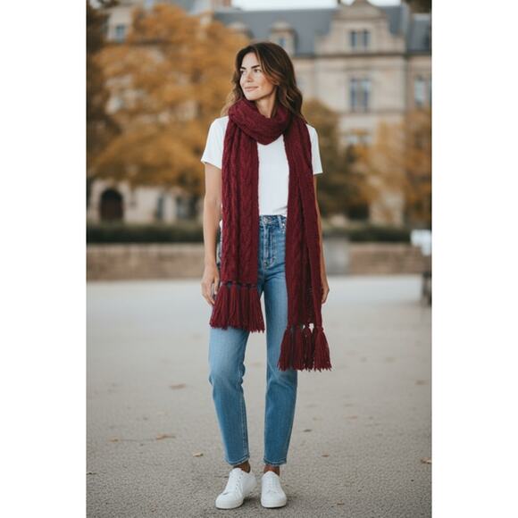 GAP Red Knit Scarf – Cable Knit Fringe Winter Scarf - Picture 1 of 3